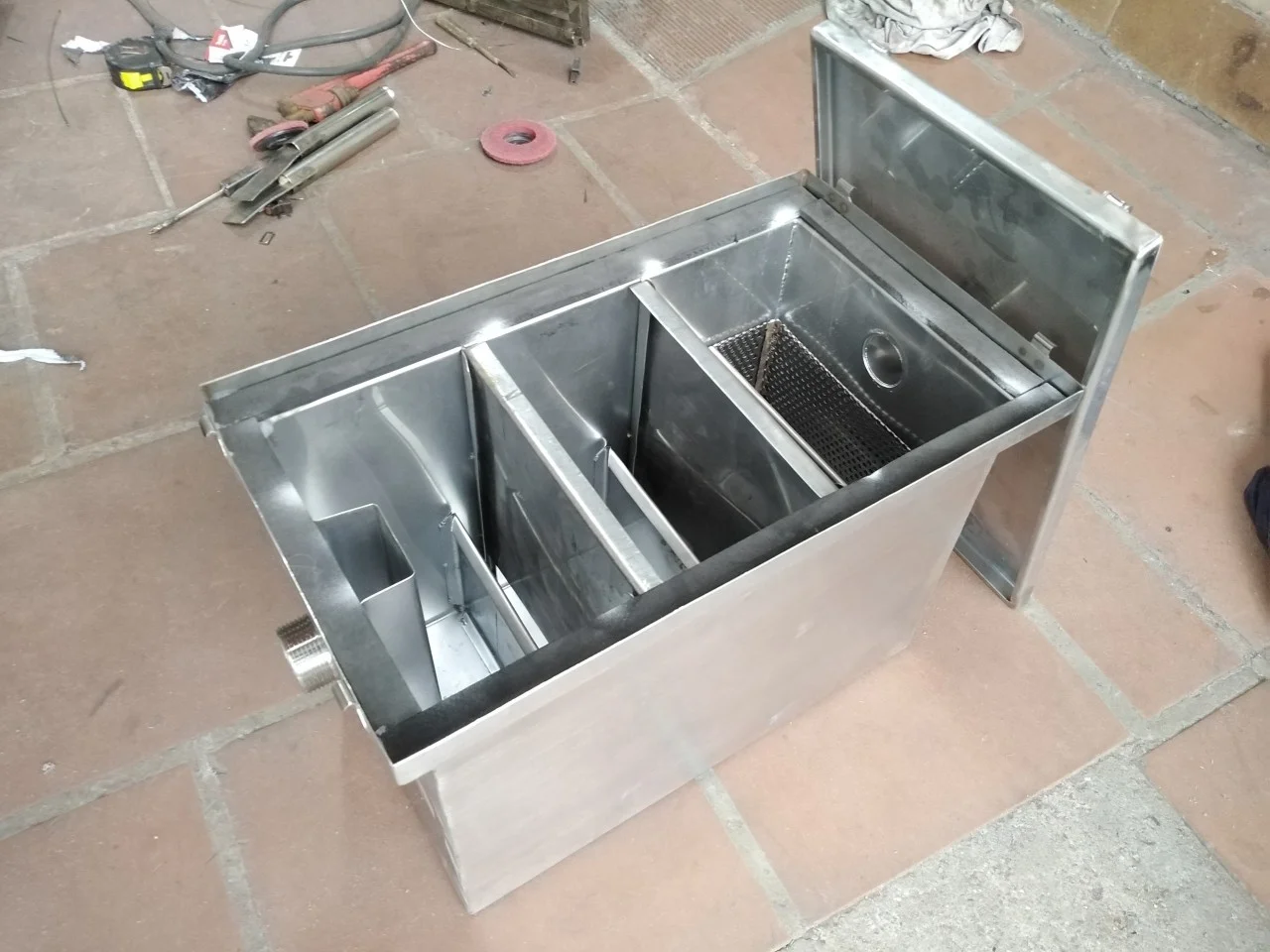 Quy Trình Vận Hành & Bảo Dưỡng Định Kỳ Hệ Thống Bẫy Mỡ (Grease Trap) Và Tủ Đông Cấp Tốc Blast Chiller